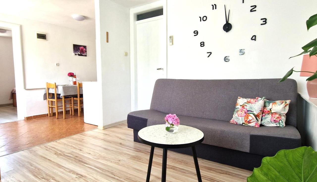 Apartment Jagoda Krk Town Luaran gambar