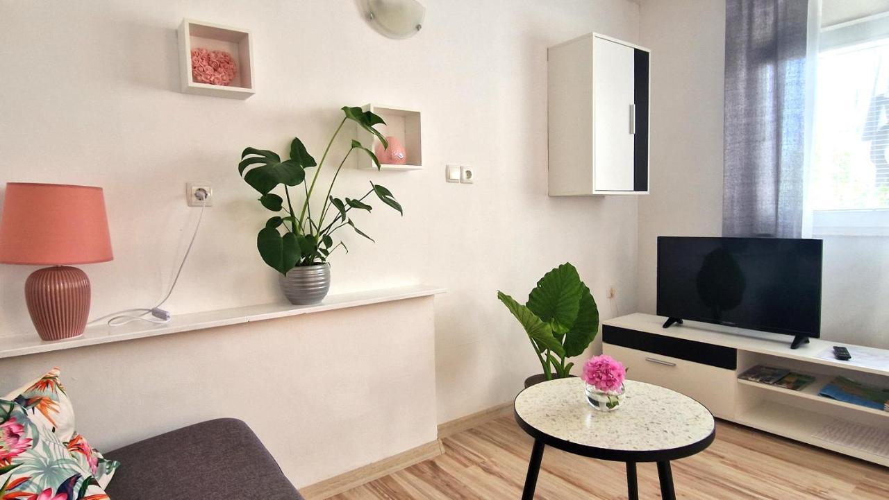 Apartment Jagoda Krk Town Luaran gambar