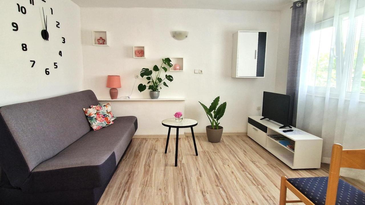 Apartment Jagoda Krk Town Luaran gambar