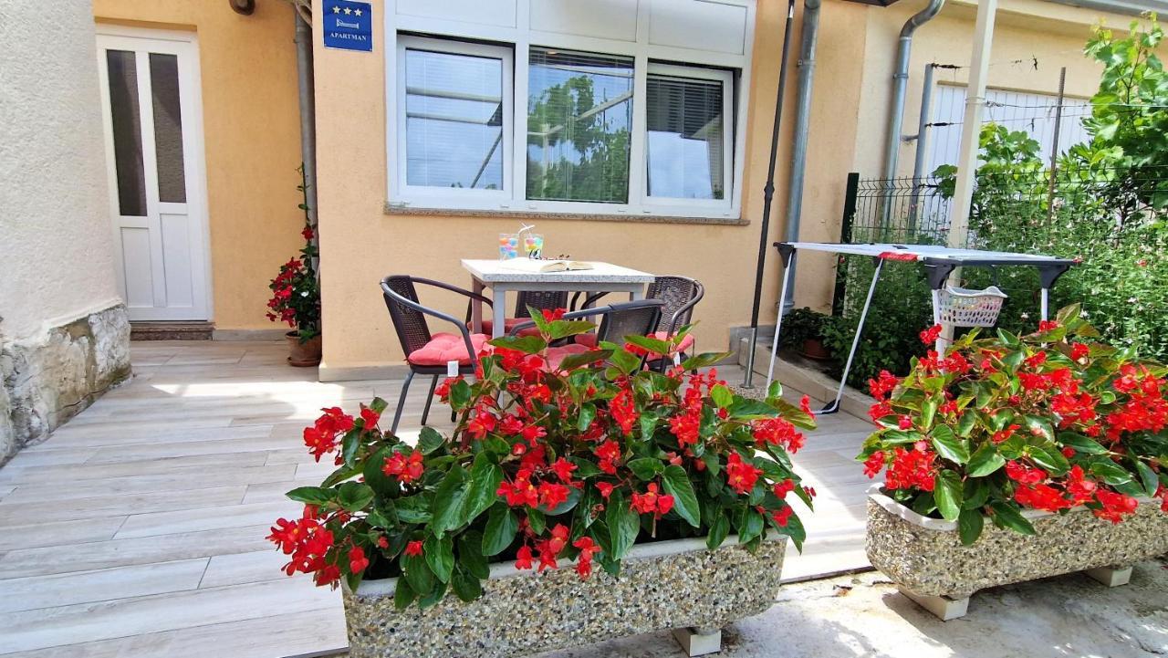 Apartment Jagoda Krk Town Luaran gambar